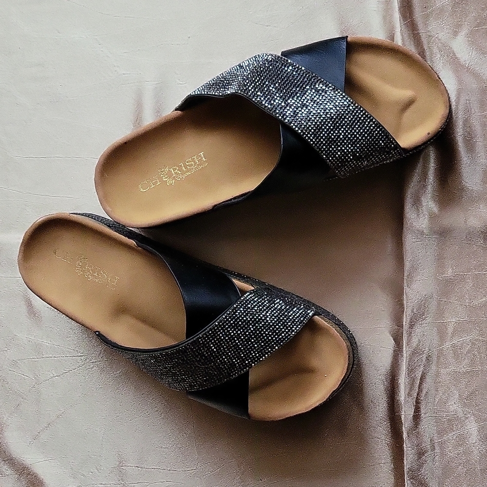 Cherish EUC women's black sparkling crossed strap platform sandals size 8.5M.